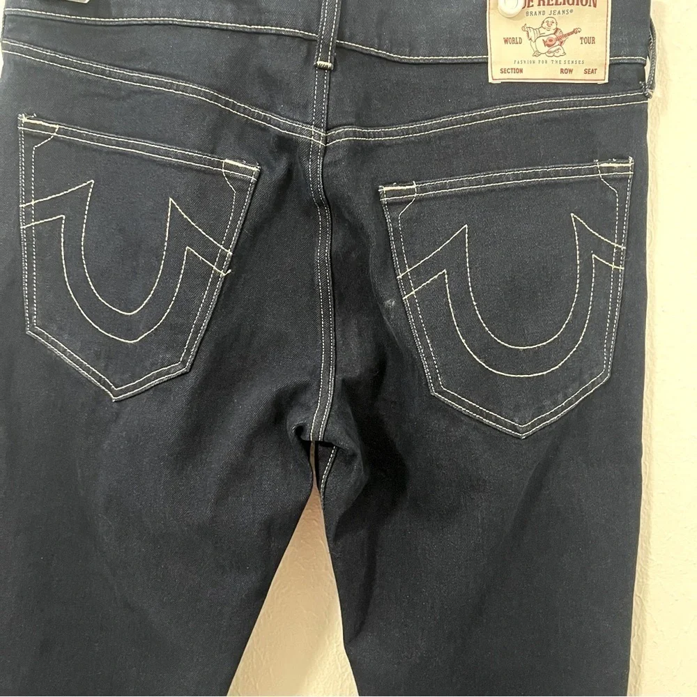 True Religion Jeans Mens Rocco Relaxed Skinny Dark Rinse Size W33 X L32 NWT